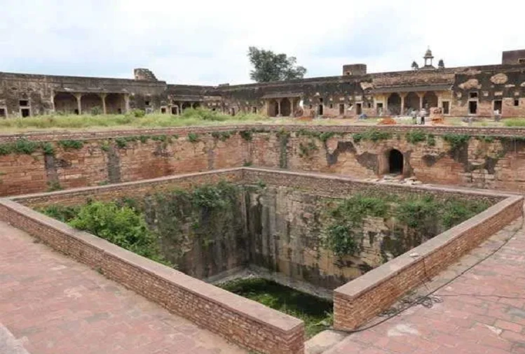 Jauhar Kund inside fort of Chittorgarh | Jauhar sthal of Chittor fort | Historyfinder.in 