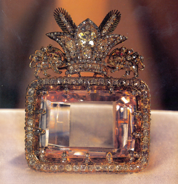 Darya-i-Noor diamond of Peacock Throne | Image from Wikipedia | Historyfinder.in