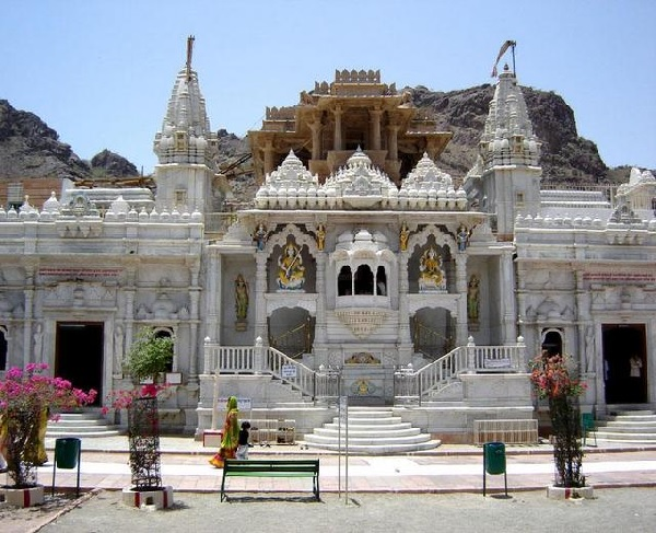 Har Mandir (temple) inside Junagarh Fort | Image from Tutorialspoint.com | Historyfinder.in