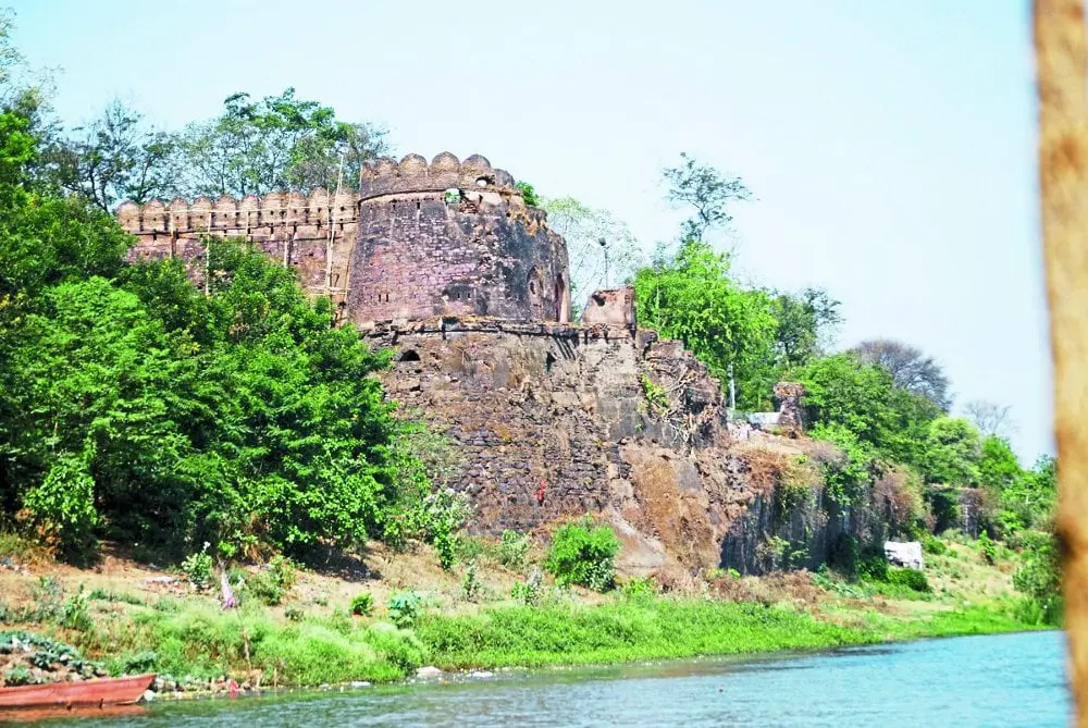 Hoshangabad Fort | Malwa Architecture | Historyfinder.in