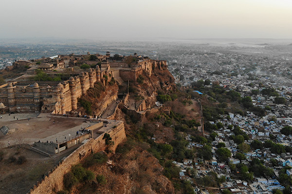 Present form of Gwalior fort built in 16th century | History of Gwalior, Madhya Pradesh, India | Historyfinder.in