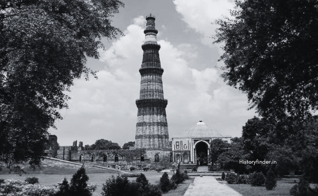The Qutb Minar construction was started by Qutb al-Din Aibak and completed by Iltutmish | Heritage Monuments of Delhi | Historyfinder.in