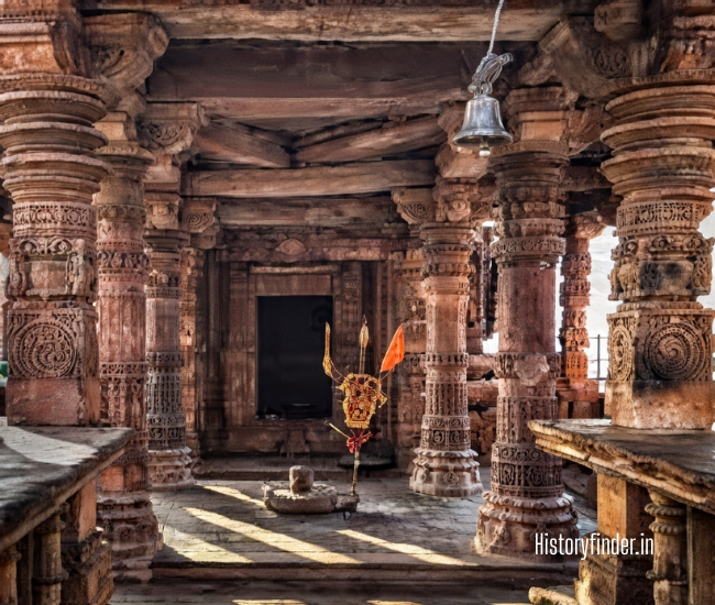 Harshnath Temple Garbhagriha, Sikar, Rajasthan | Harshnath Temple History of a Forgotten Shiva Shrine | Historyfinder.in